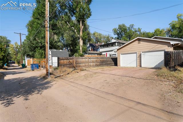 1330 N El Paso Street