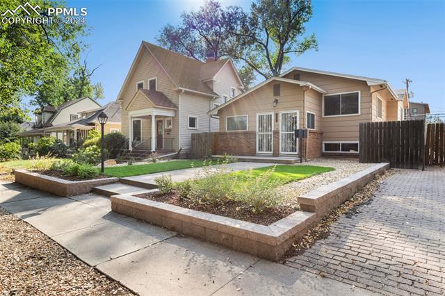 1330 N El Paso Street