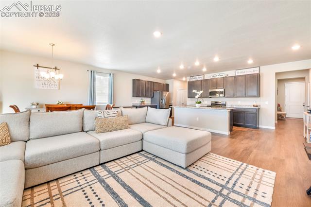 9738 Treasurevault Trail