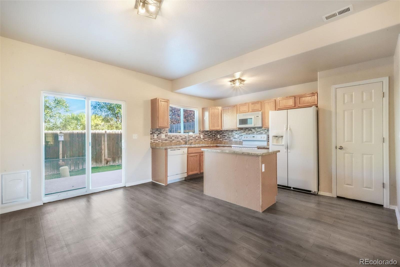 631 Hailey Glenn View