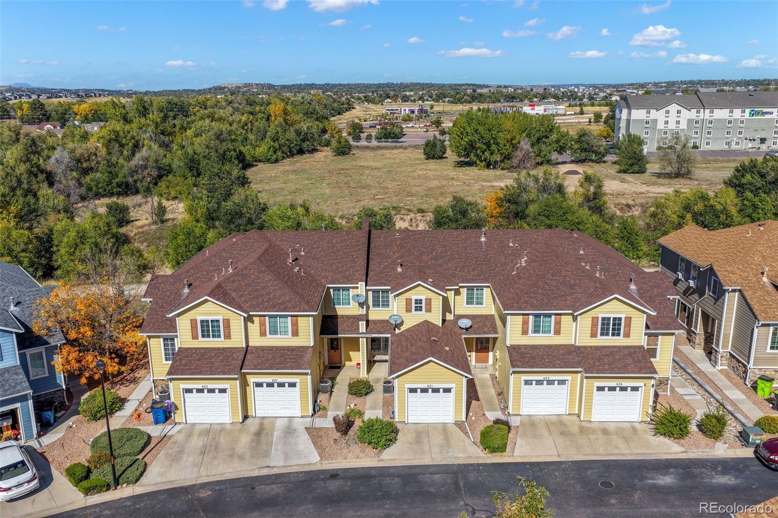 631 Hailey Glenn View