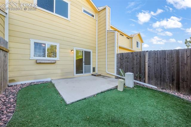 631 Hailey Glenn View