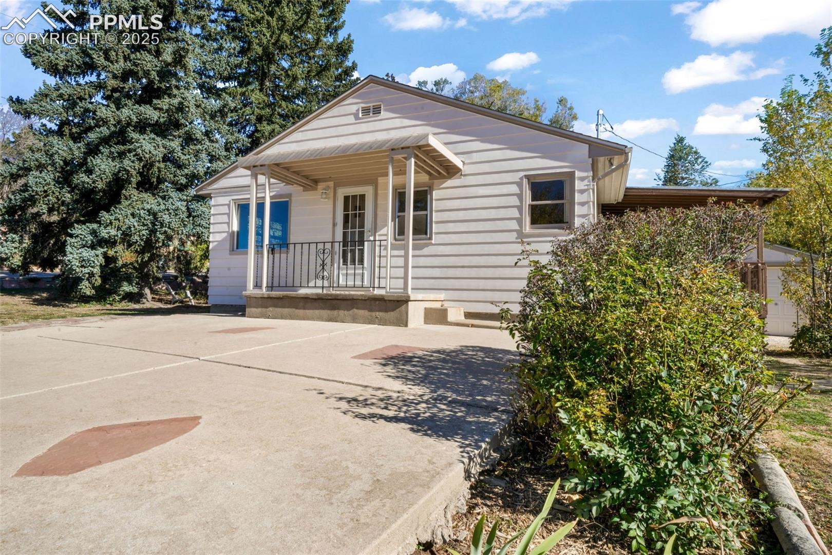 135 Helena Lane