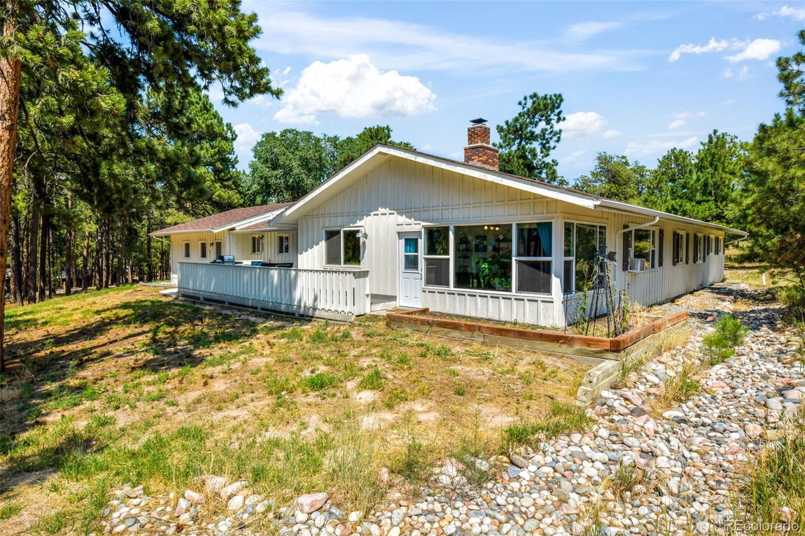 435 Wolverine Way
