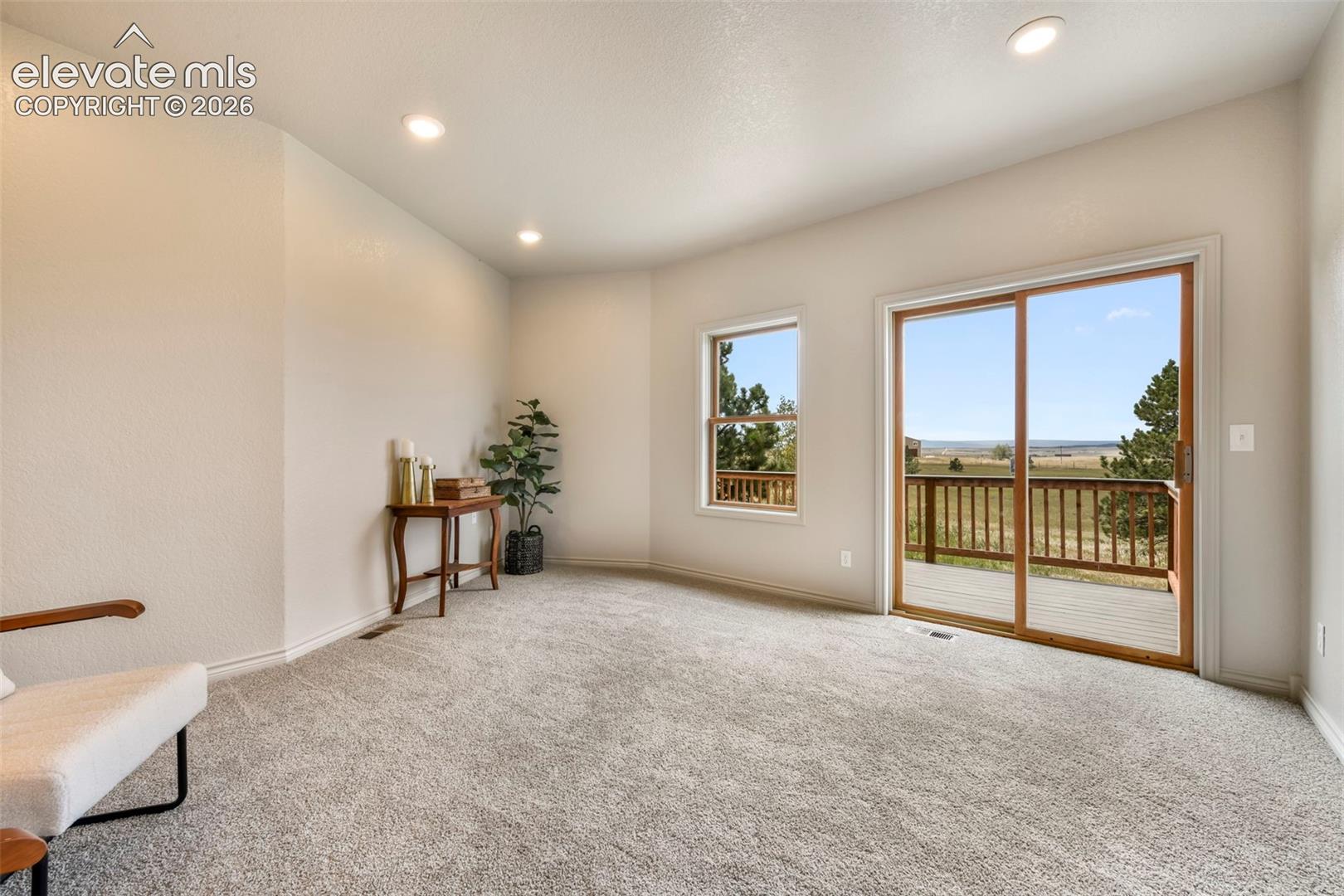 18050 Quarterhorse Lane
