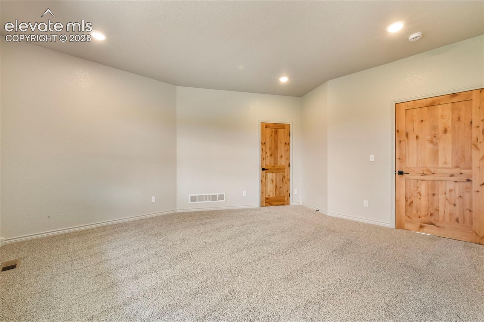 18050 Quarterhorse Lane