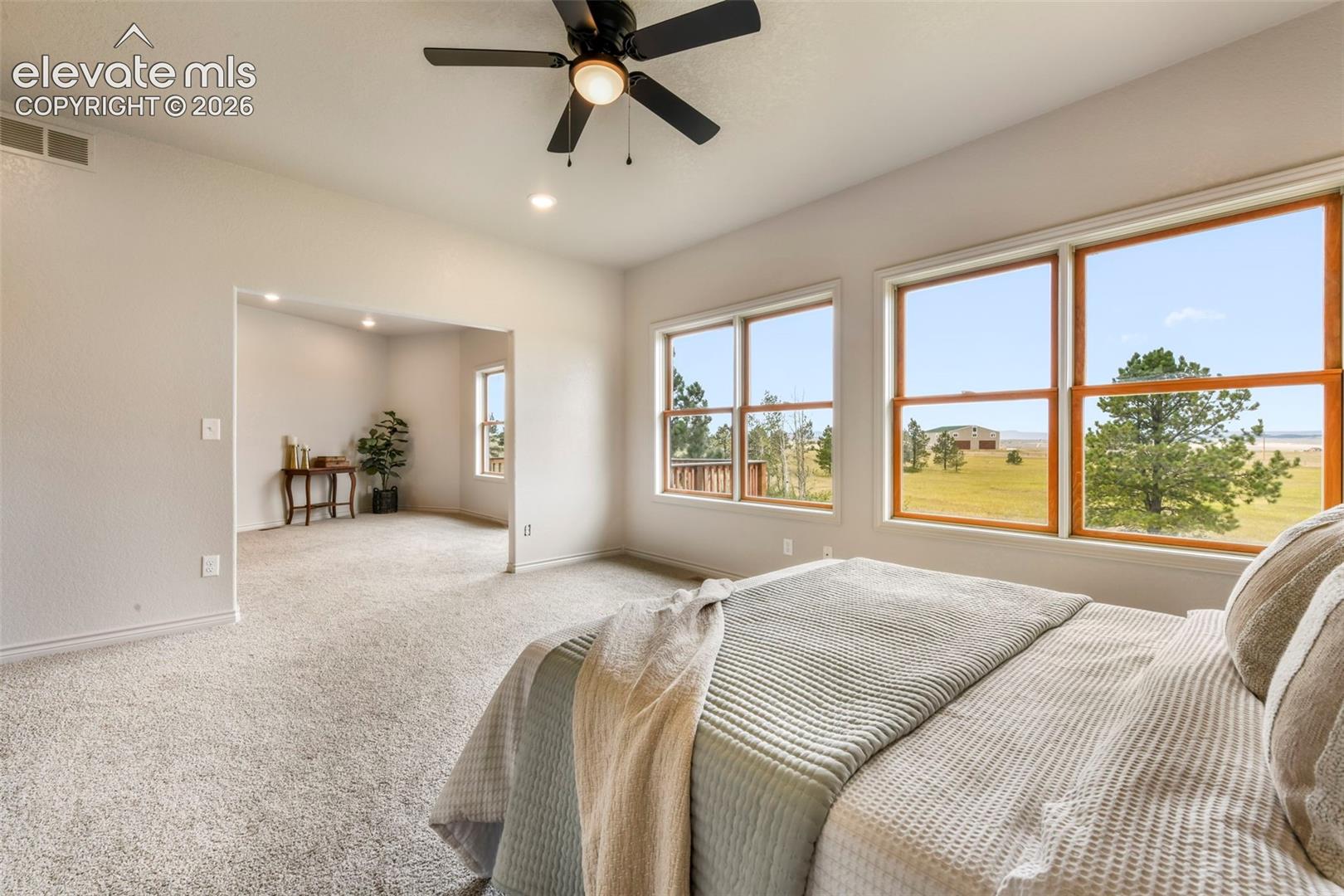 18050 Quarterhorse Lane