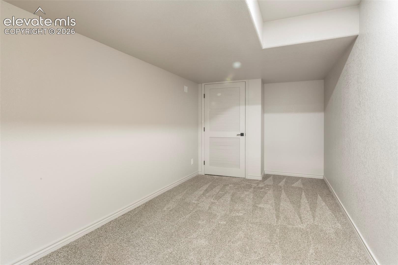 18050 Quarterhorse Lane