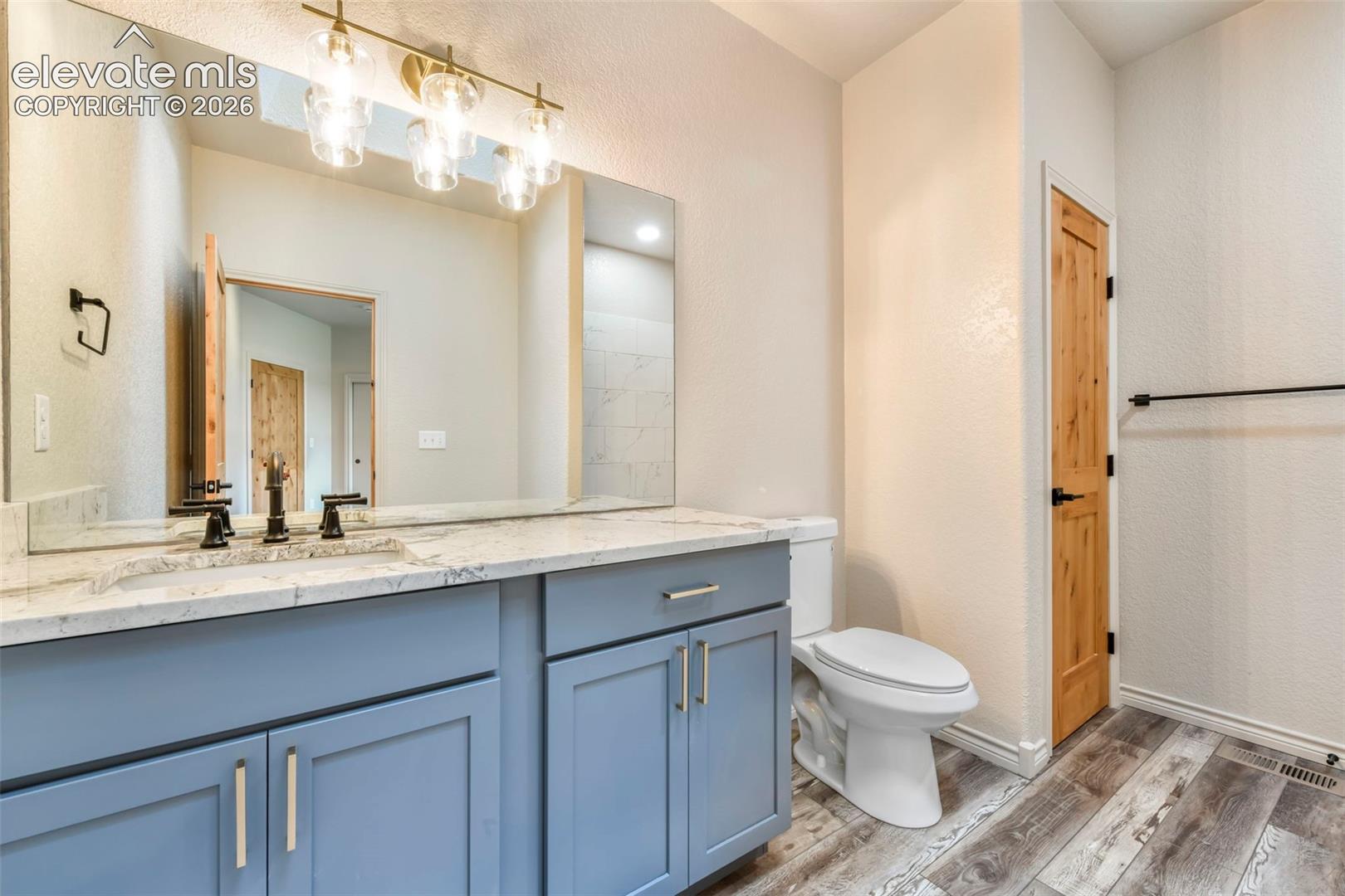 18050 Quarterhorse Lane