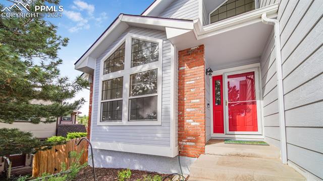 2345 Rossmere Street