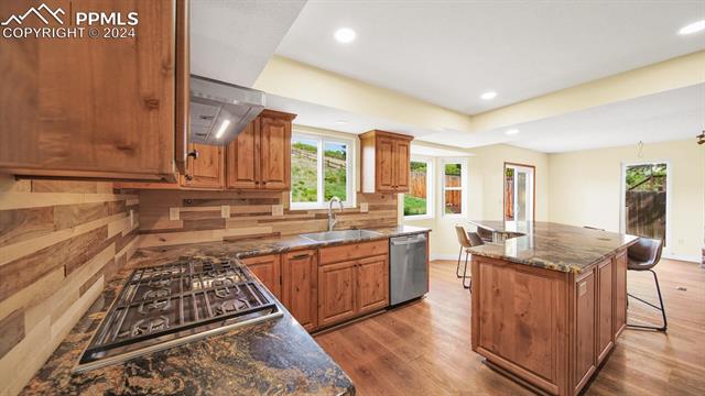 2345 Rossmere Street