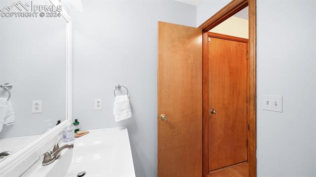 2345 Rossmere Street