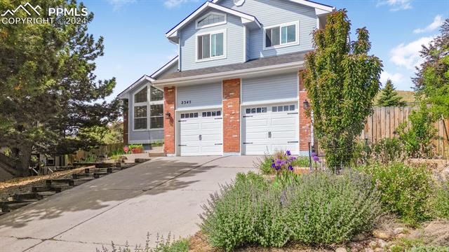 2345 Rossmere Street