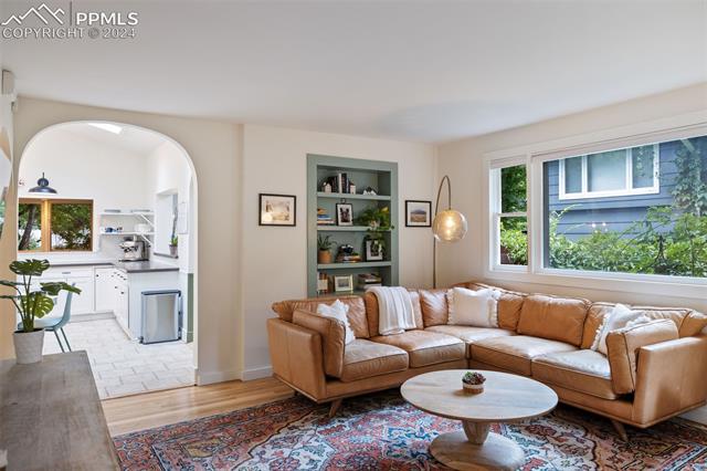 2 Winfield Avenue