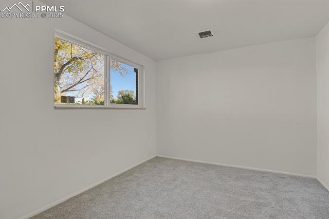 4114 Edwinstowe Avenue