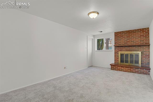 4114 Edwinstowe Avenue