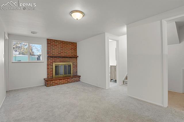 4114 Edwinstowe Avenue