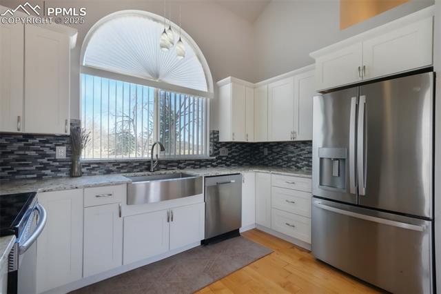 3656 N HANCOCK Avenue