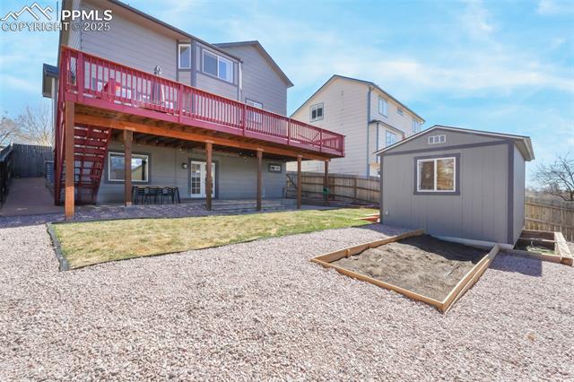 3656 N HANCOCK Avenue