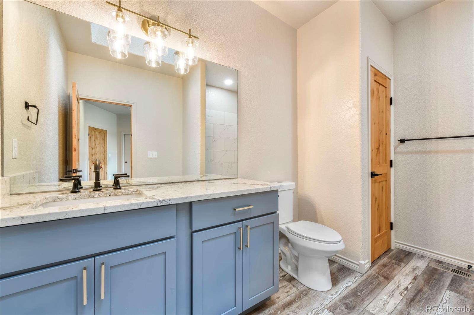 18050 Quarterhorse Lane
