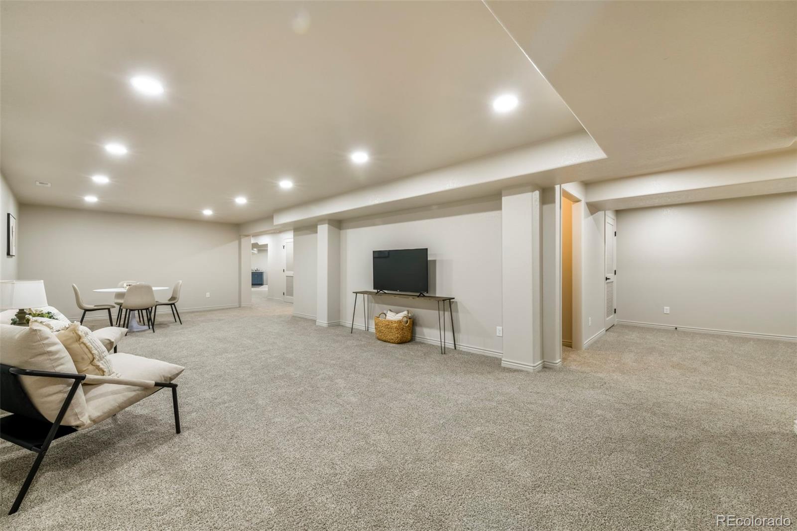 18050 Quarterhorse Lane