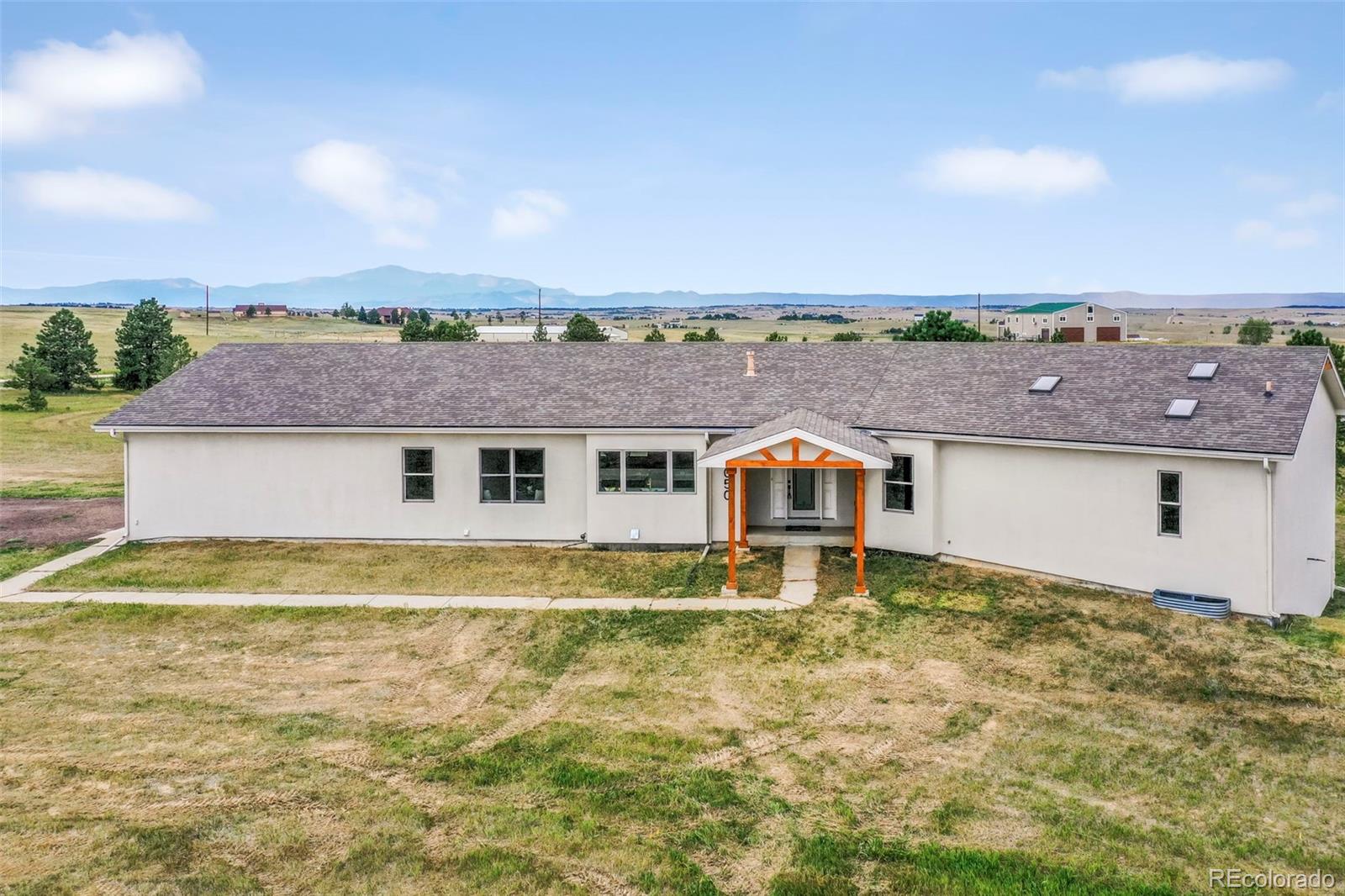 18050 Quarterhorse Lane