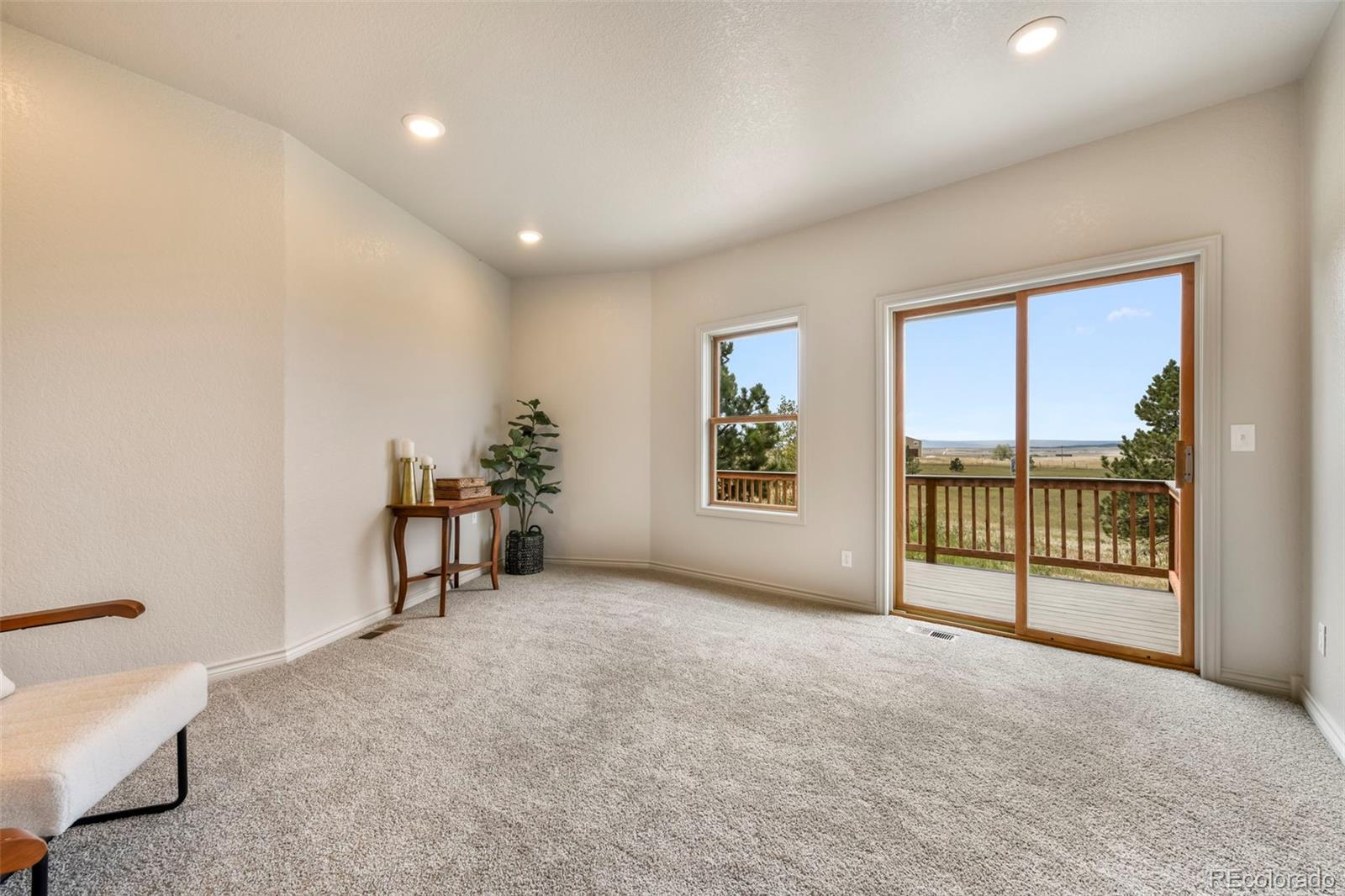 18050 Quarterhorse Lane