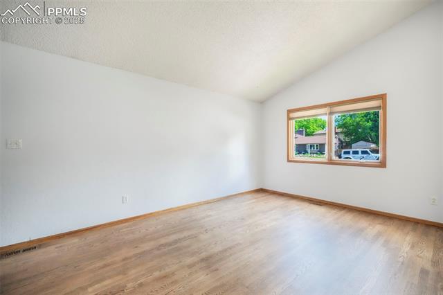 2485 Maroon Bells Avenue