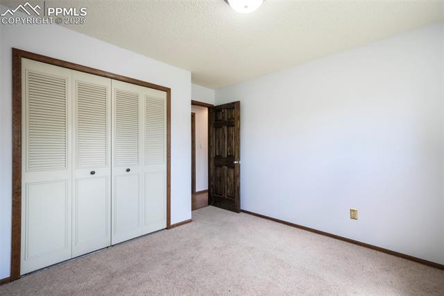 2485 Maroon Bells Avenue