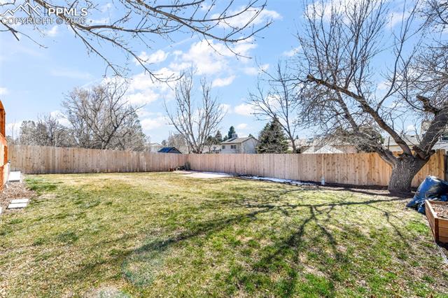 3801 Vaquero Circle