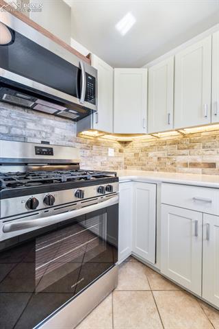 3801 Vaquero Circle