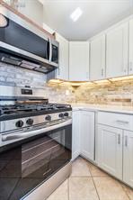 3801 Vaquero Circle