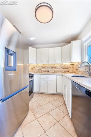 3801 Vaquero Circle