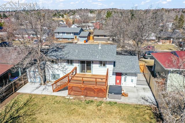 3801 Vaquero Circle