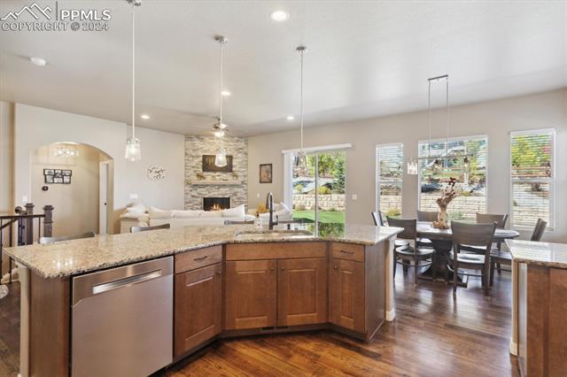 3256 Waterfront Drive