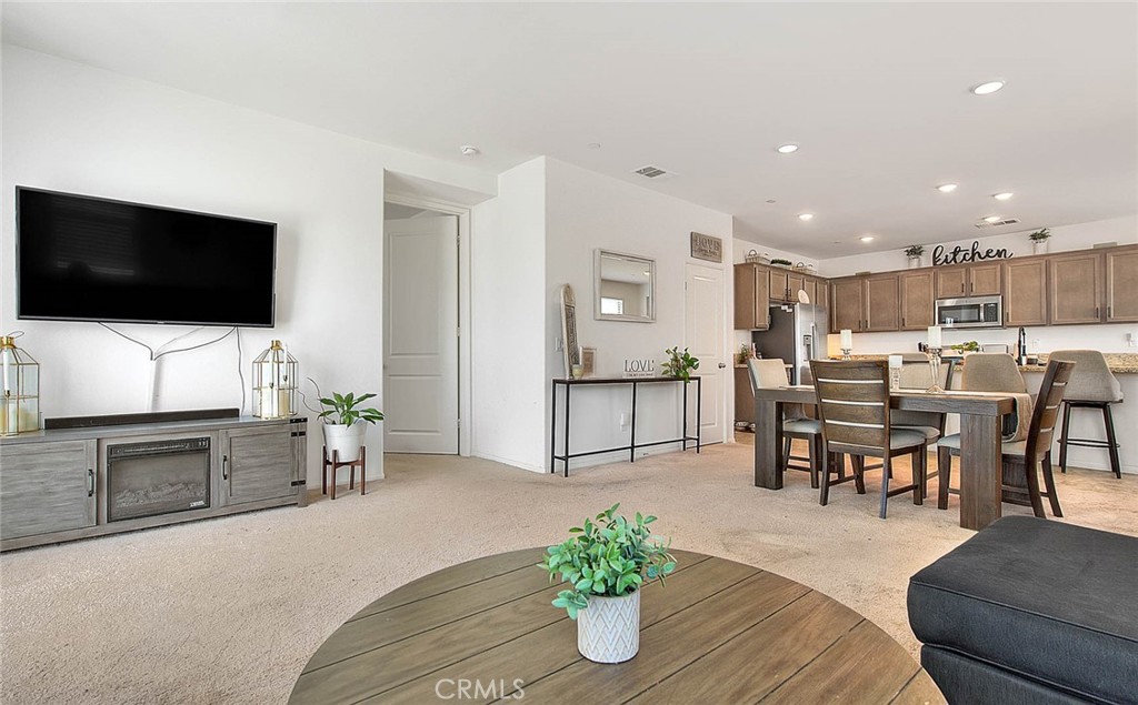 1351 Groveland Street