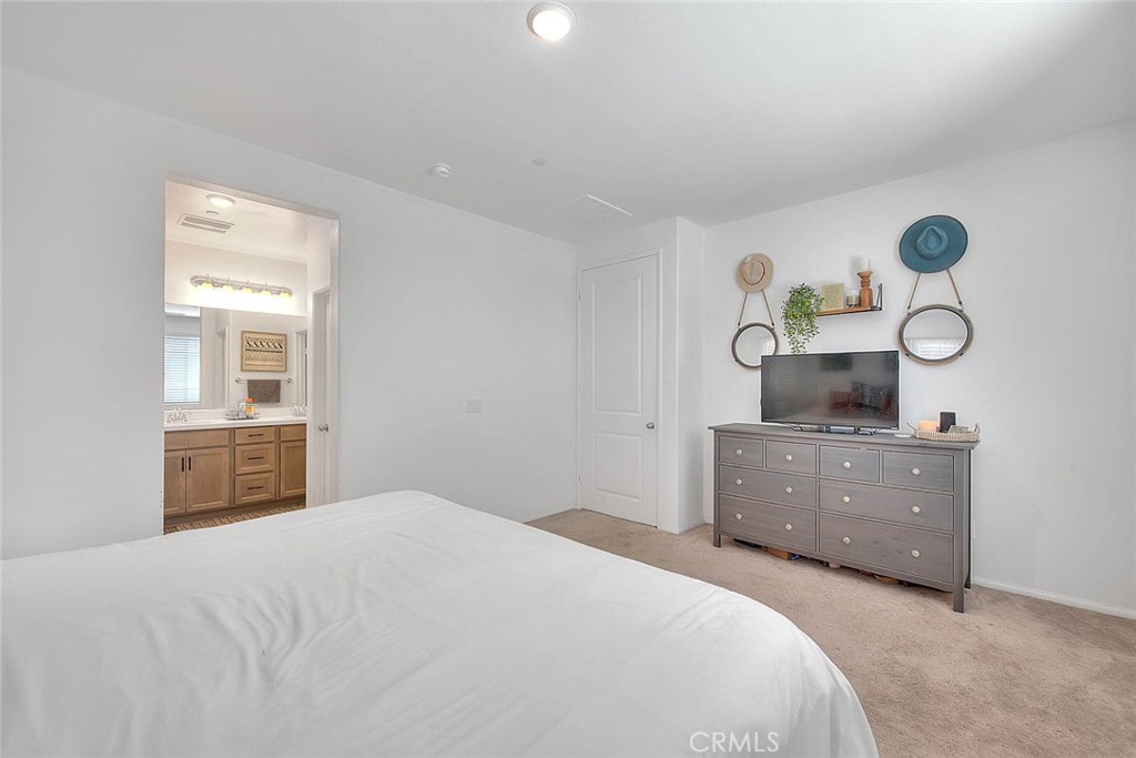 1351 Groveland Street