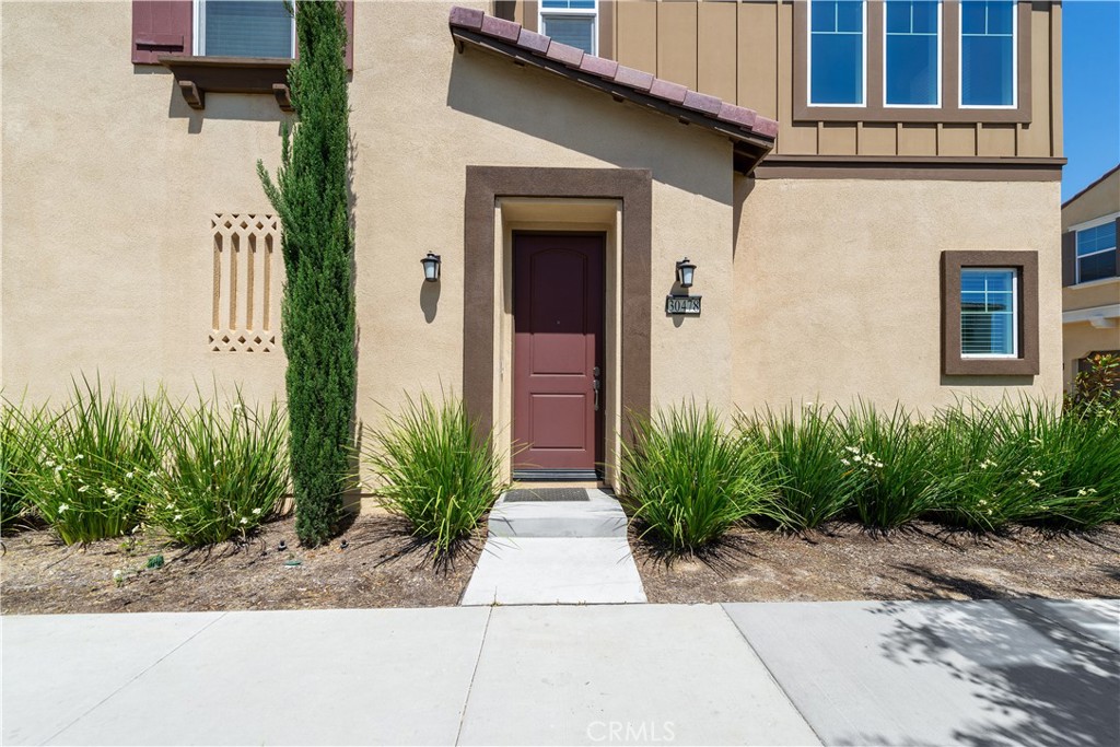 30478 Village Knoll Drive