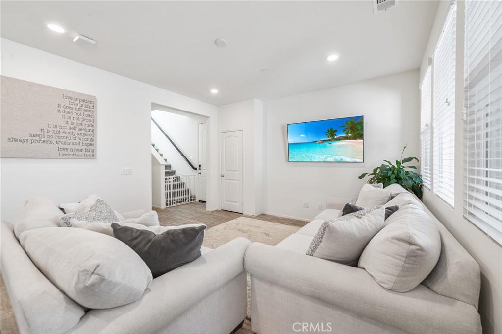 30478 Village Knoll Drive