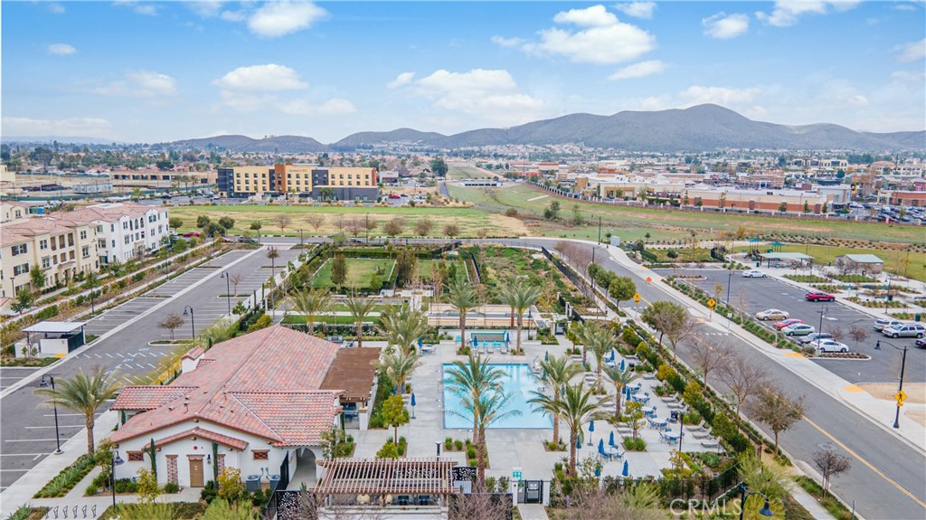 30478 Village Knoll Drive