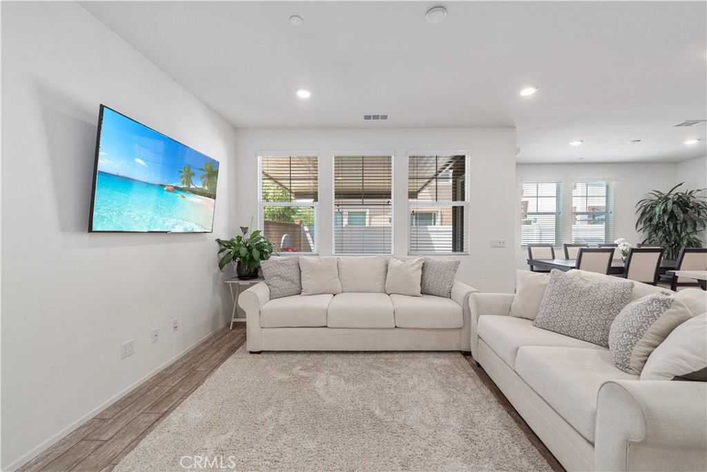 30478 Village Knoll Drive