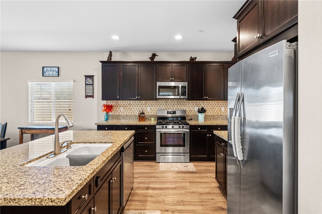 26348 Desert Rose Lane