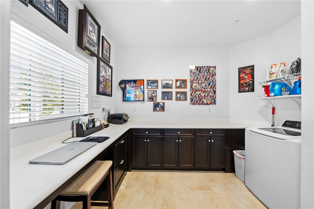 26348 Desert Rose Lane