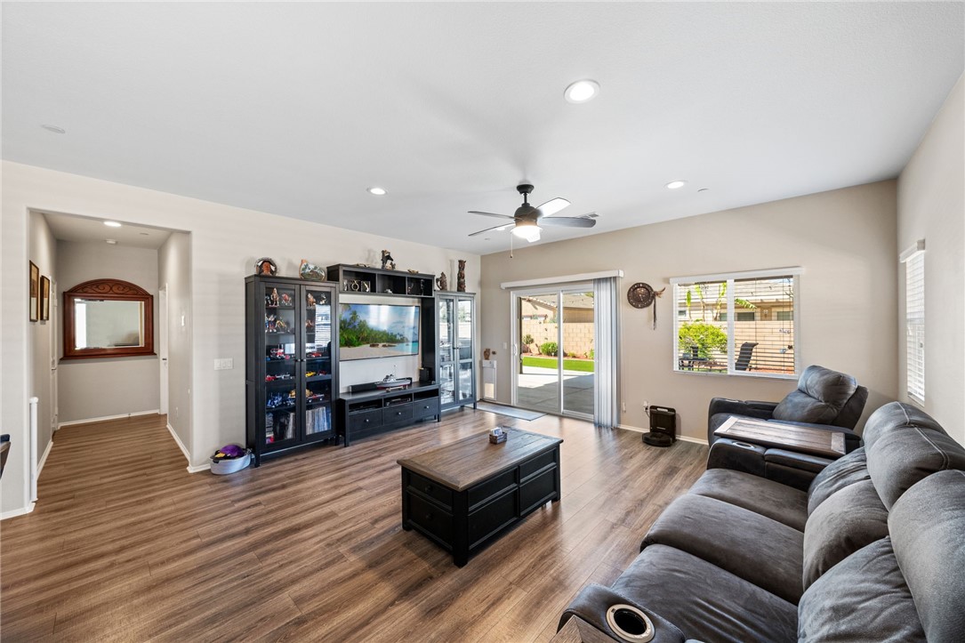 26348 Desert Rose Lane