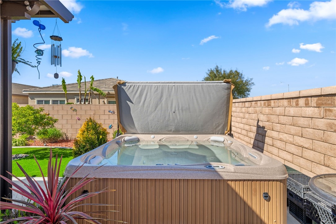 26348 Desert Rose Lane