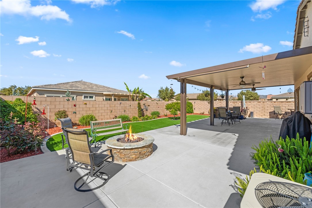 26348 Desert Rose Lane