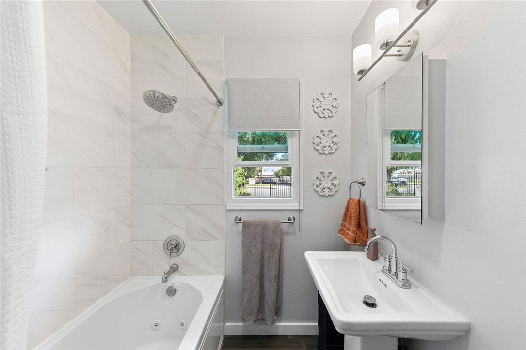 1540 E Eureka Street