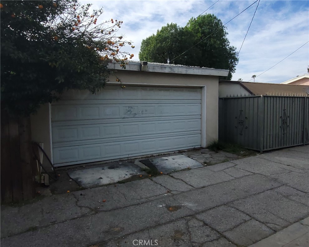 8600 Mason Avenue