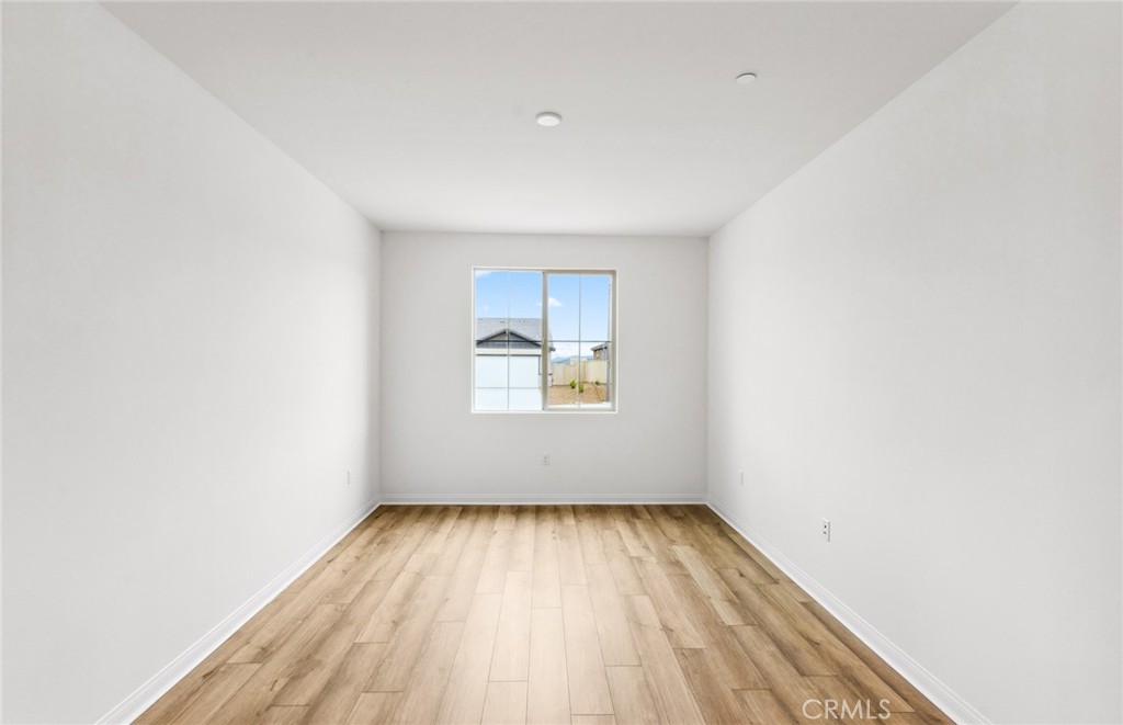 4180 Larchwood Lane