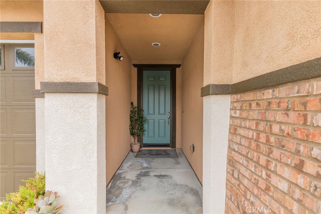 36542 Geranium Drive